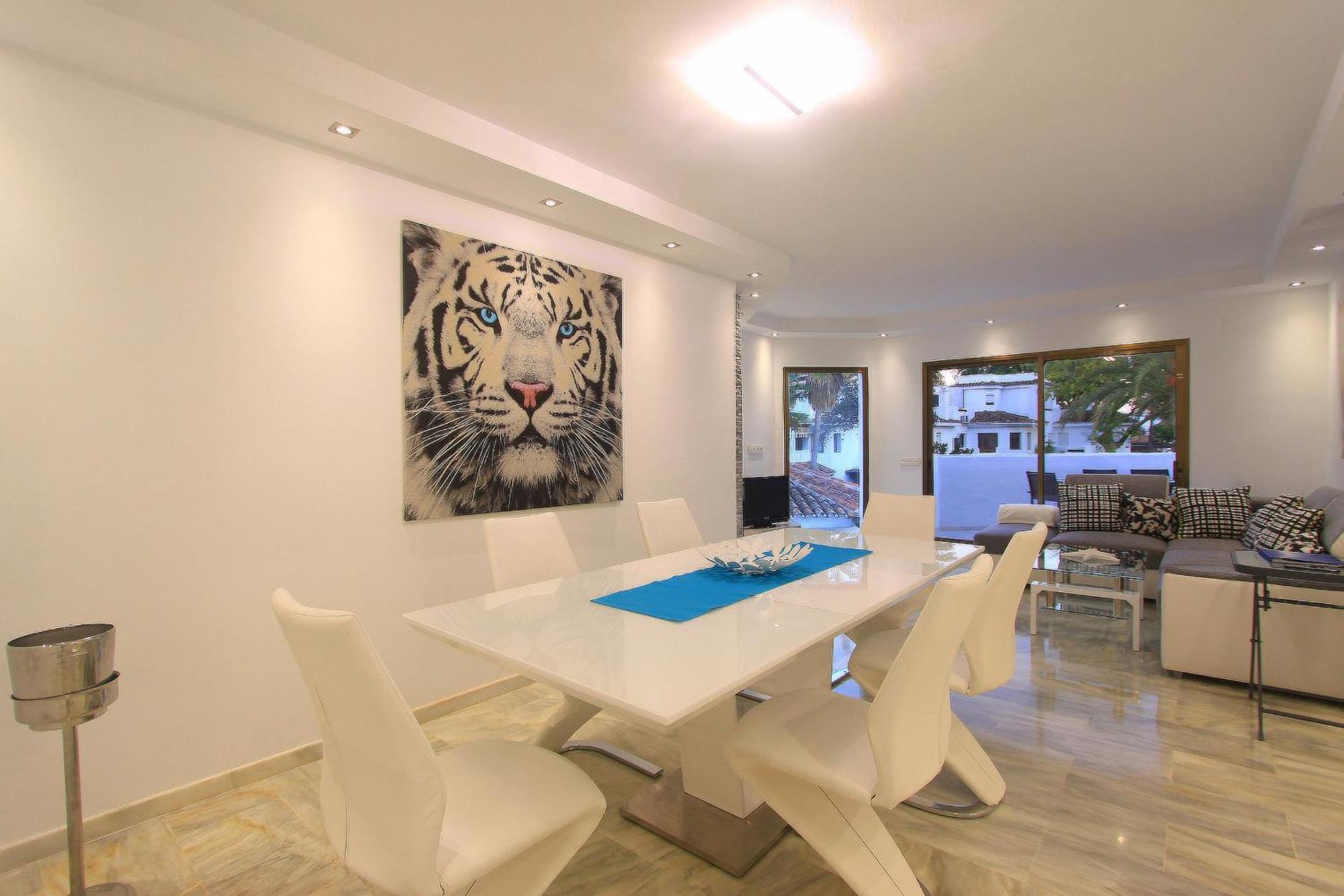 1108 Beachfront 2 Apartments With Roofterrace 80Mtrgt Beach 3 Pools Μαρμπέλλα Εξωτερικό φωτογραφία