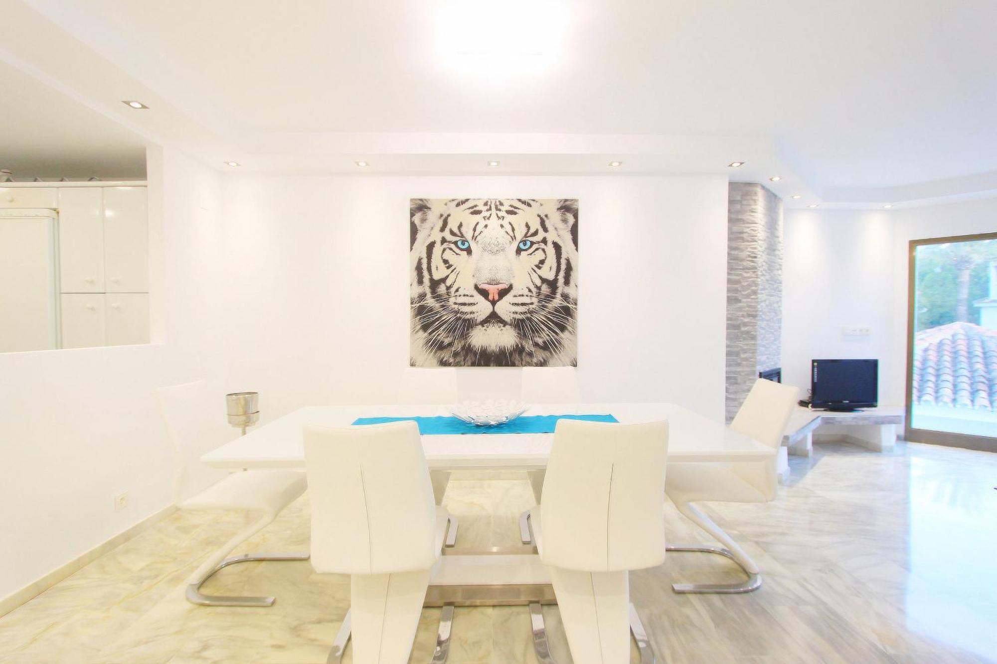 1108 Beachfront 2 Apartments With Roofterrace 80Mtrgt Beach 3 Pools Μαρμπέλλα Εξωτερικό φωτογραφία